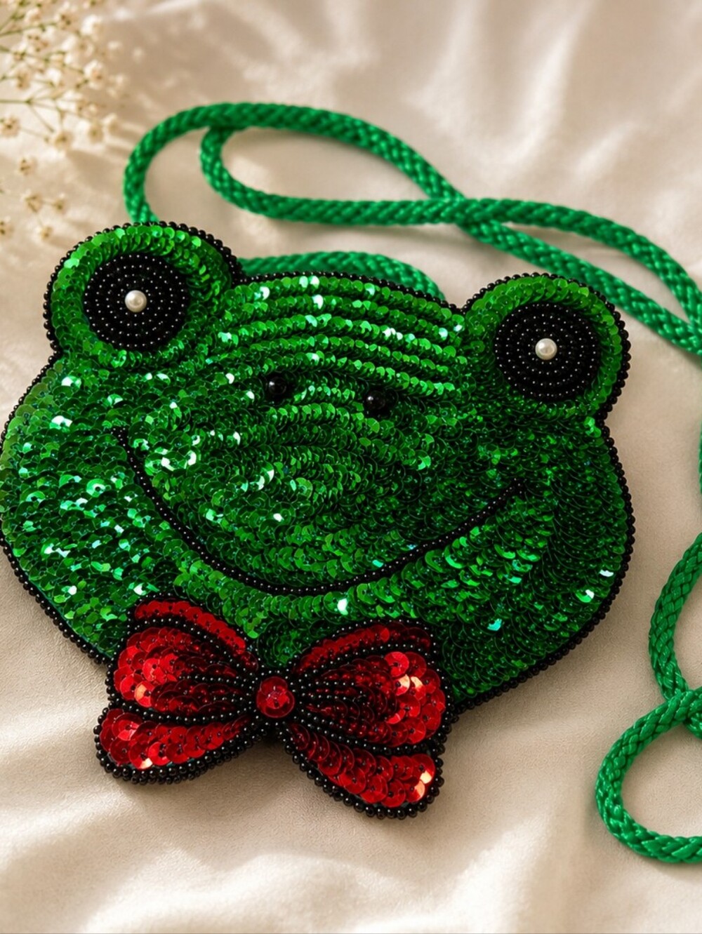 🐸 Dapper Little Frog Beaded Shoulder Purse – Sequin & Beadwork